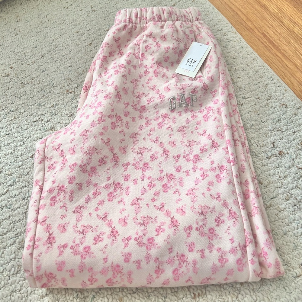 gap x loveshackfancy kids pink floral sweatpants